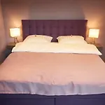Airport & Messe Apartments